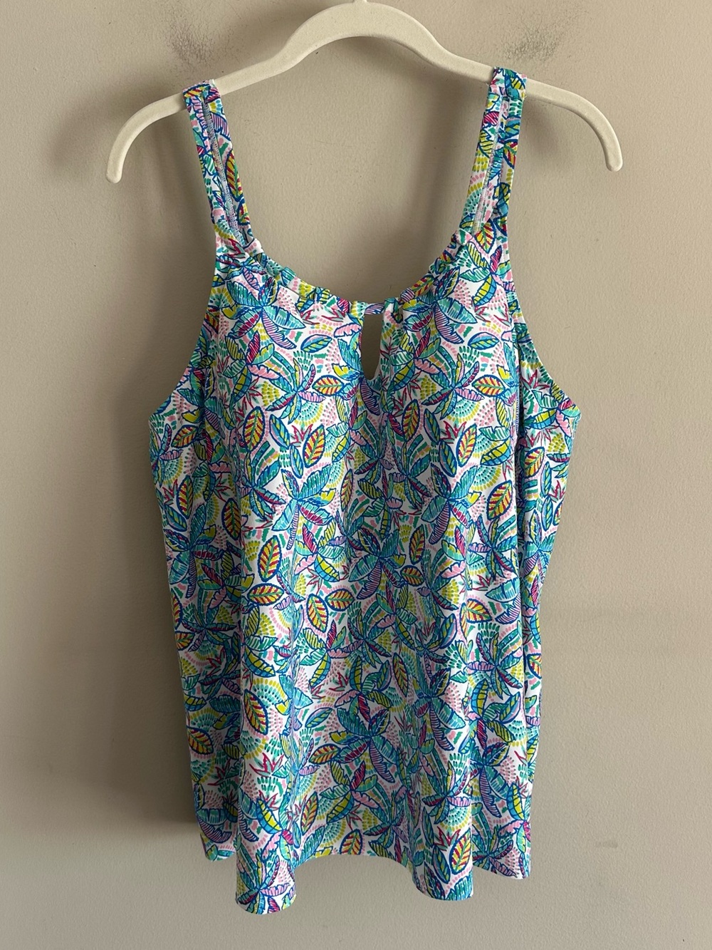 NWT Sunsets Escape Rainbow Falls Sadie Tankini Swim Top 964T 16